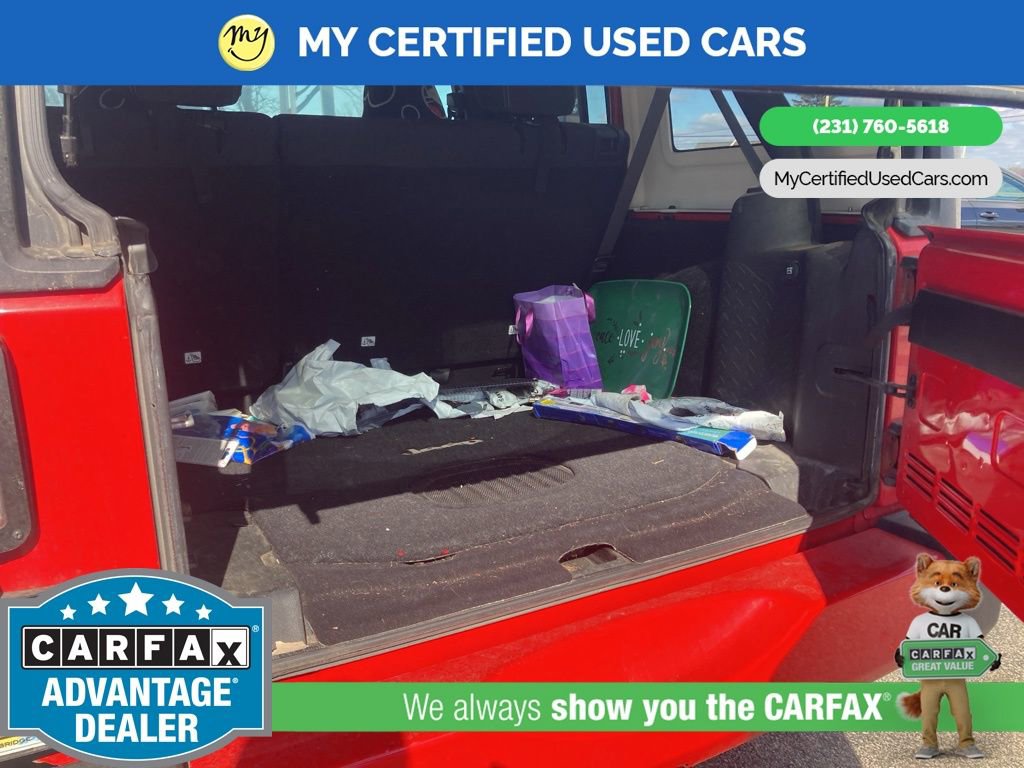 Used 2017 Jeep Wrangler Unlimited Sahara w/ Dual Top Group image 13