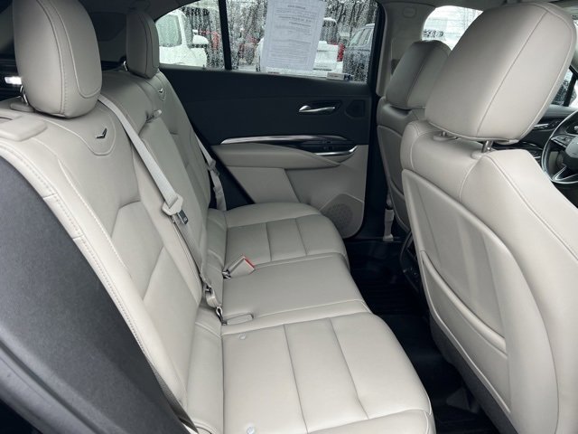 Used 2019 Cadillac XT4 Luxury w/ Cold Weather Package image 13