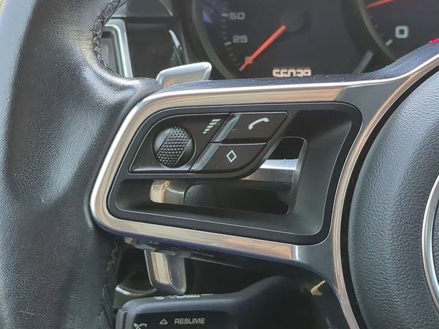 Used 2018 Porsche Macan image 31