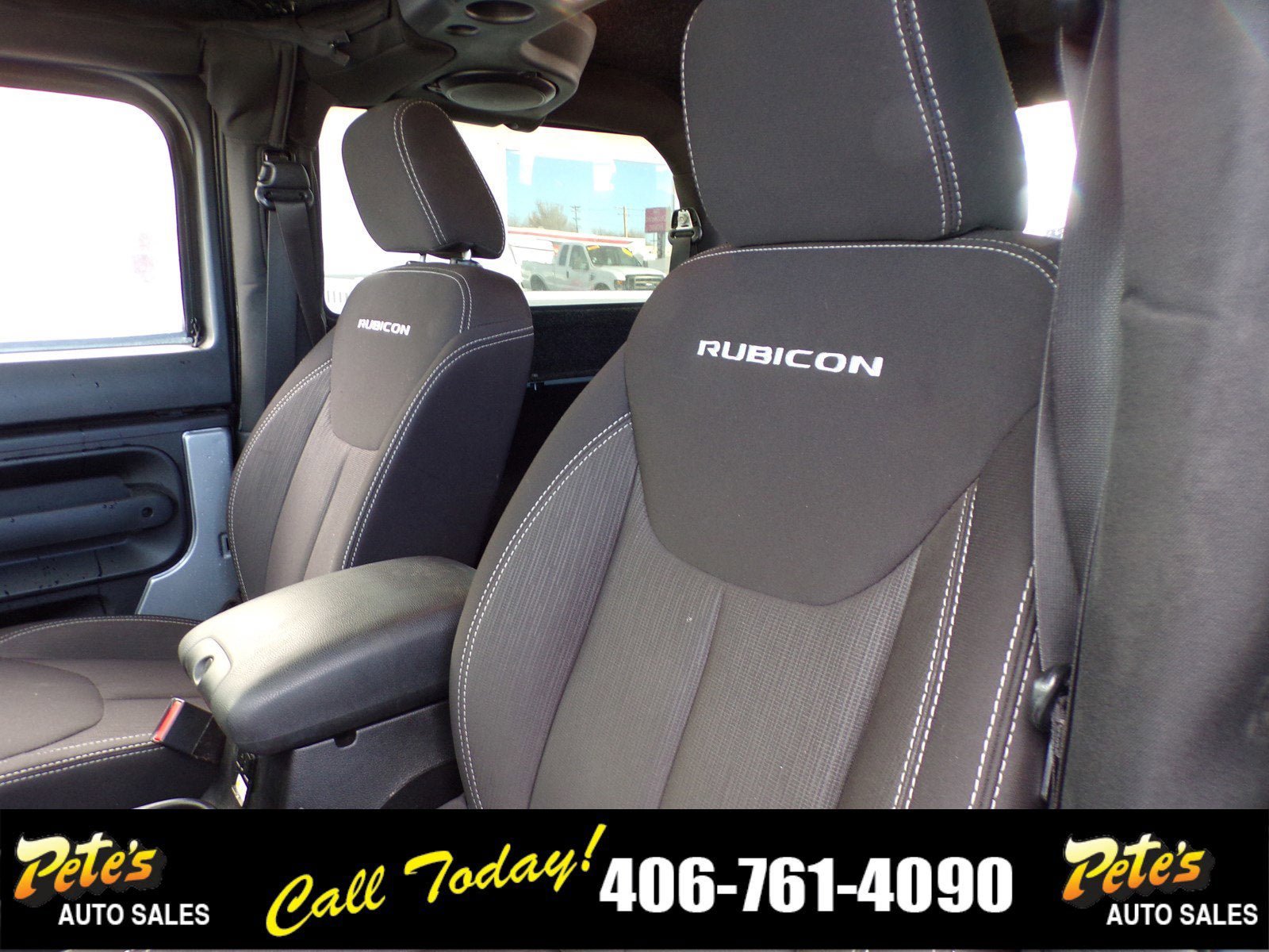 Used 2014 Jeep Wrangler Rubicon w/ Connectivity Group AWD/4WD image 15