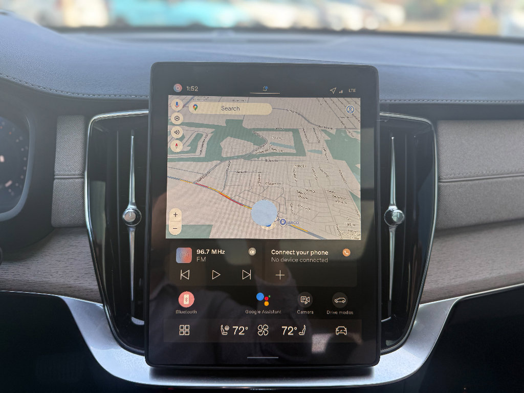 New 2026 Volvo XC90 B6 Ultra w/ Lounge Package image 18