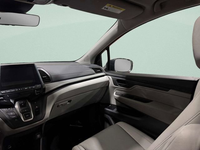 Used 2023 Honda Odyssey EX-L image 13