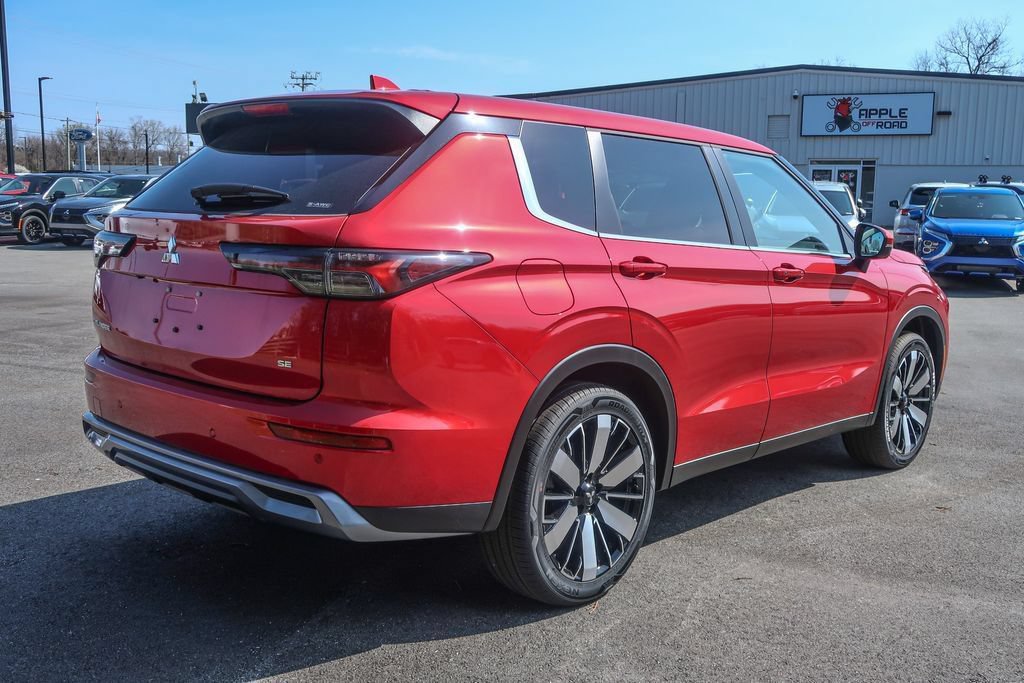 New 2026 Mitsubishi Outlander SE AWD/4WD image 9