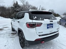 Used 2024 Jeep Compass Trailhawk image 3