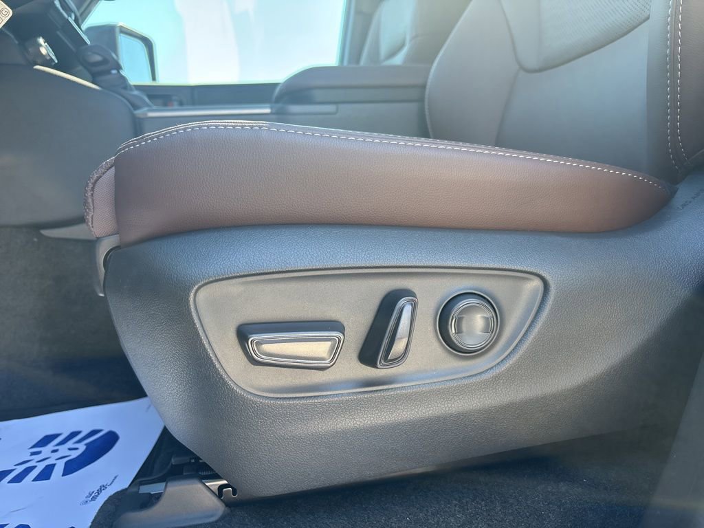 New 2026 Toyota Land Cruiser w/ Premium Package image 15