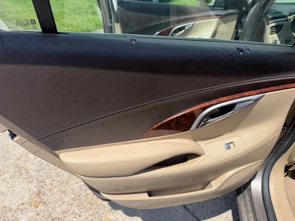 Used 2011 Buick LaCrosse CXL FWD image 14