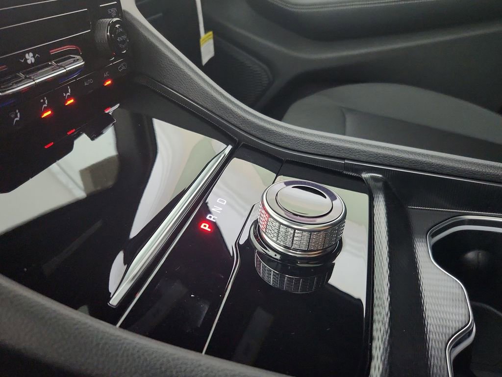 New 2025 Jeep Grand Cherokee L Laredo image 28