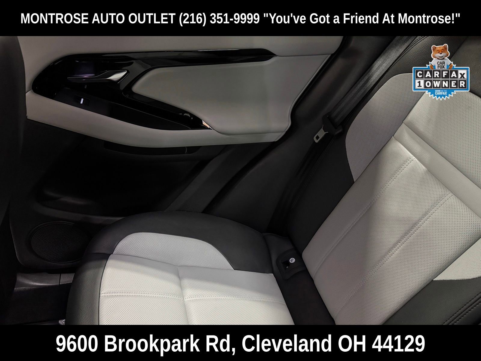 Used 2024 Land Rover Range Rover Evoque Dynamic SE image 29