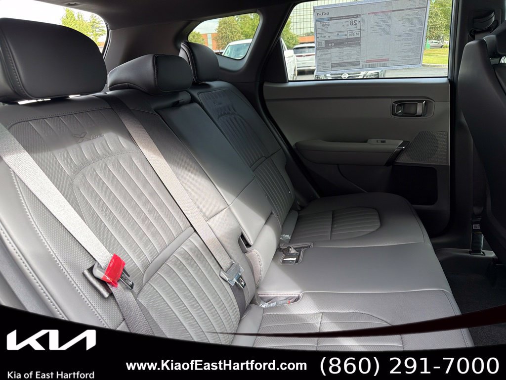 New 2027 Kia Seltos X-Line S w/ X-Line S Premium Package AWD/4WD image 13