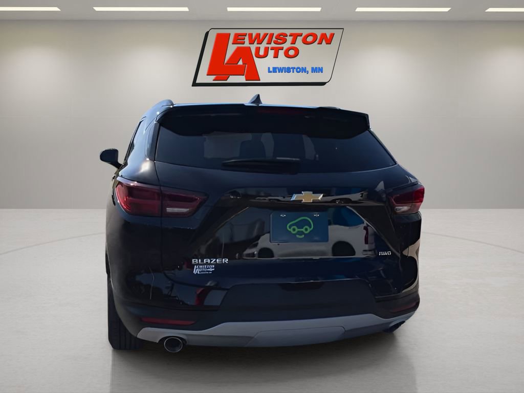 Certified 2025 Chevrolet Blazer LT w/ Convenience Package image 7
