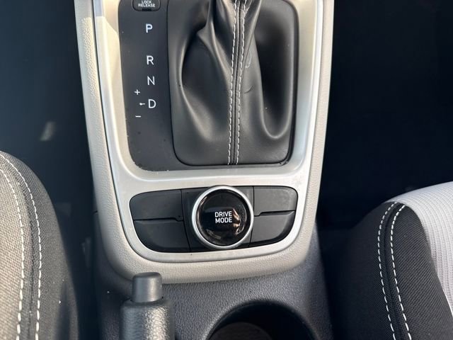 Certified 2023 Hyundai Venue SEL image 30