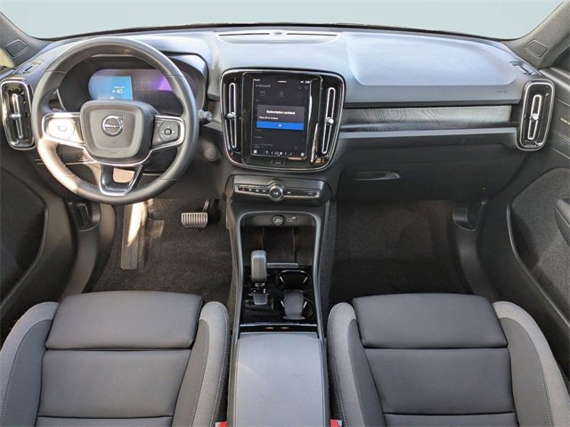 Used 2023 Volvo XC40 Recharge Ultimate image 20