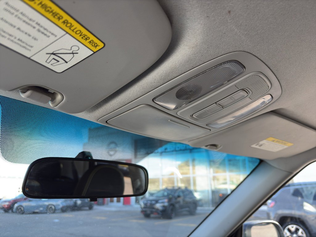 Used 2015 Kia Soul + FWD image 24