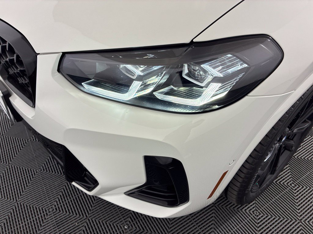 Certified 2023 BMW X4 xDrive30i w/ M Sport Package AWD/4WD image 9