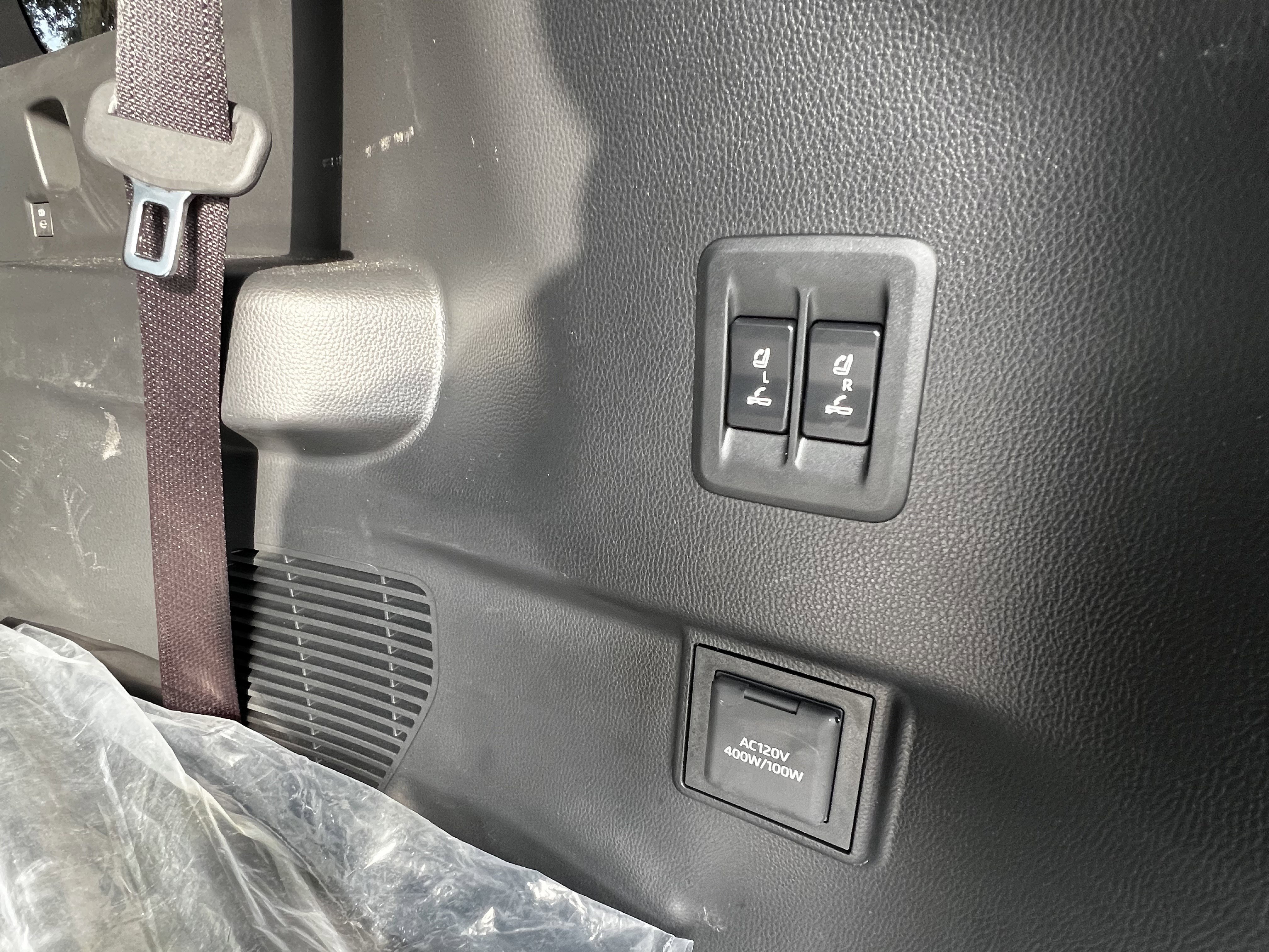 Used 2025 Lexus GX 550 w/ Accessory Package (2T) AWD/4WD image 51
