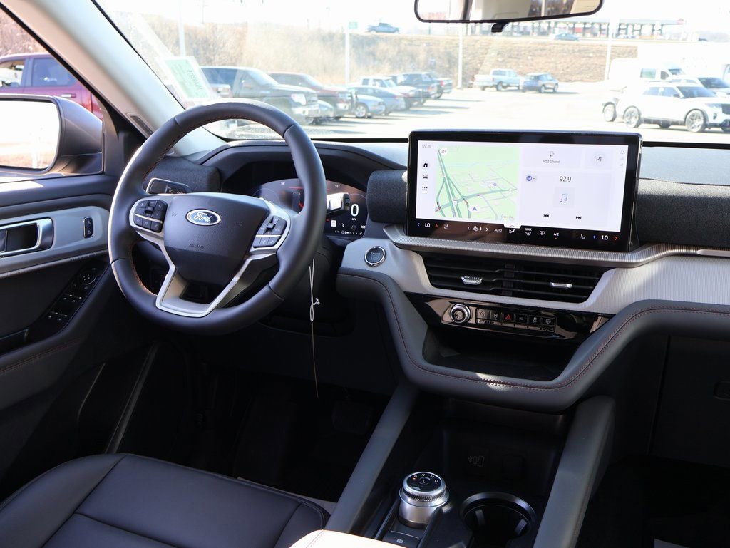New 2026 Ford Explorer Active w/ Active Comfort Package image 15