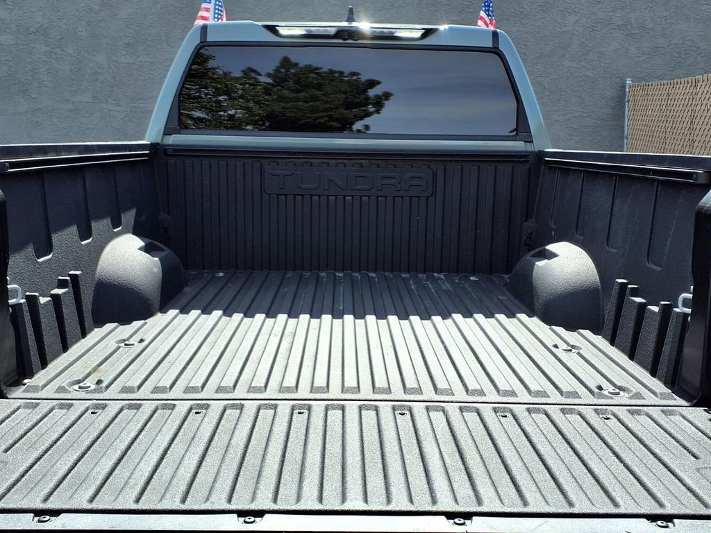 Used 2024 Toyota Tundra Limited AWD/4WD image 18