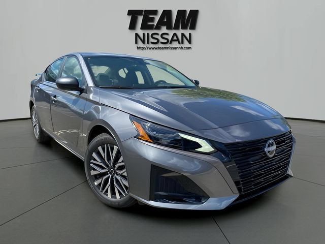 New 2026 Nissan Altima 2.5 SV