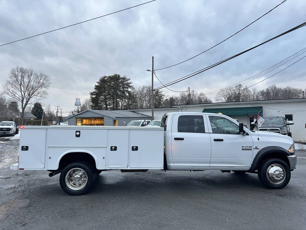 Used 2018 RAM 5500 Tradesman w/ Ambulance Prep Group image 5