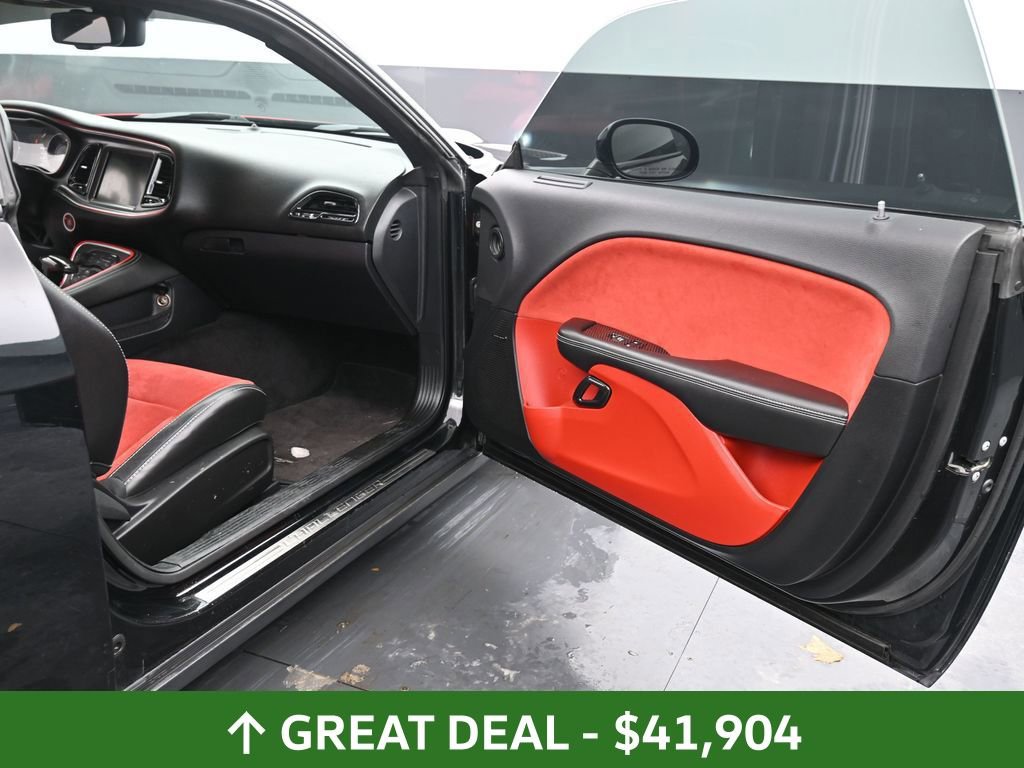 Used 2016 Dodge Challenger SRT Hellcat image 20