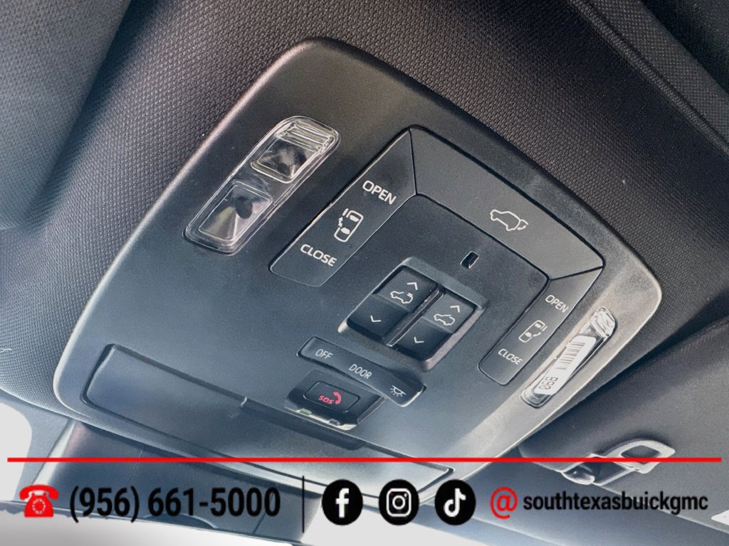 Used 2025 Toyota Sienna Limited AWD/4WD image 20