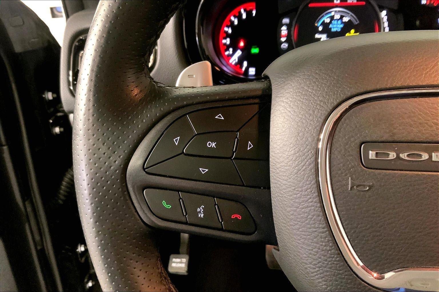 Used 2025 Dodge Durango GT AWD/4WD image 18
