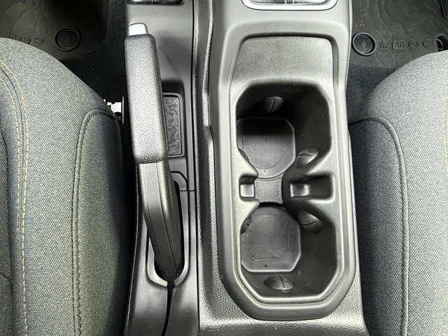 Used 2024 Jeep Wrangler Unlimited Sport image 28