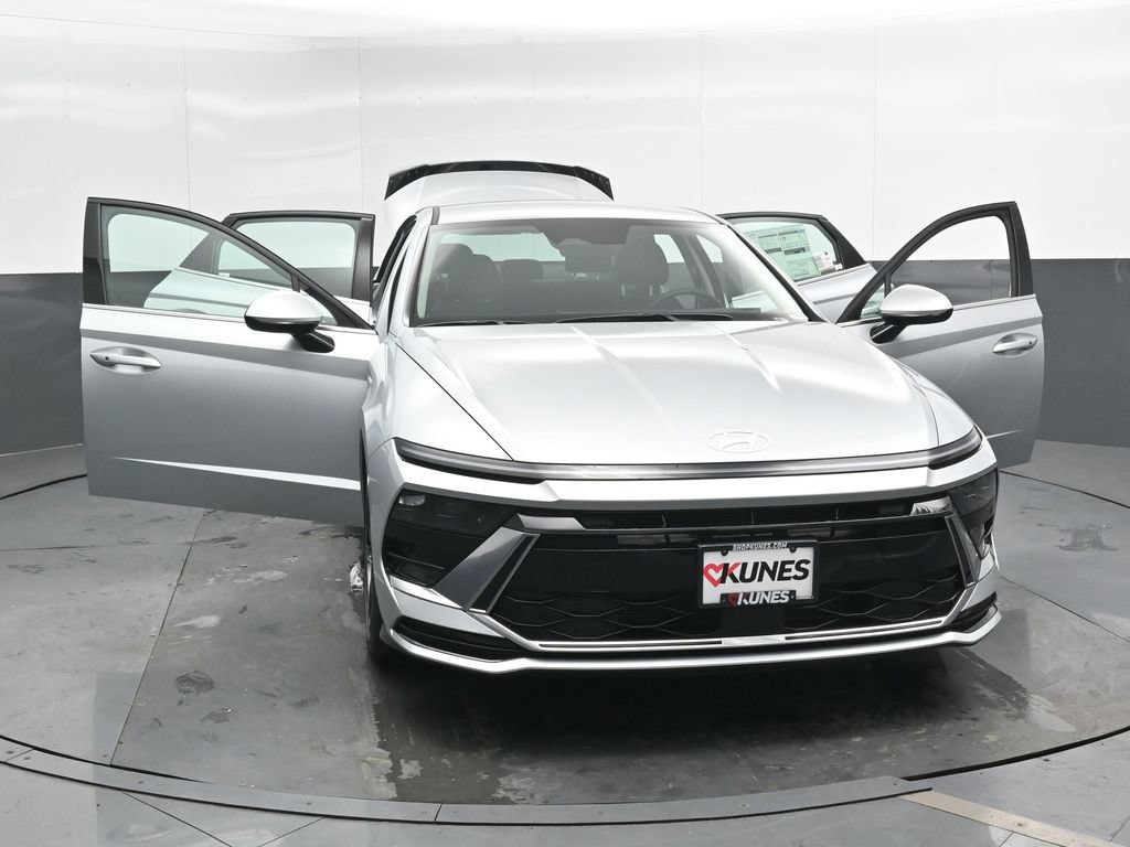 New 2026 Hyundai Sonata SEL FWD image 48