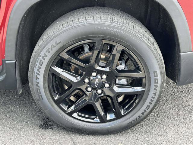 Used 2021 Chevrolet Traverse LT image 10