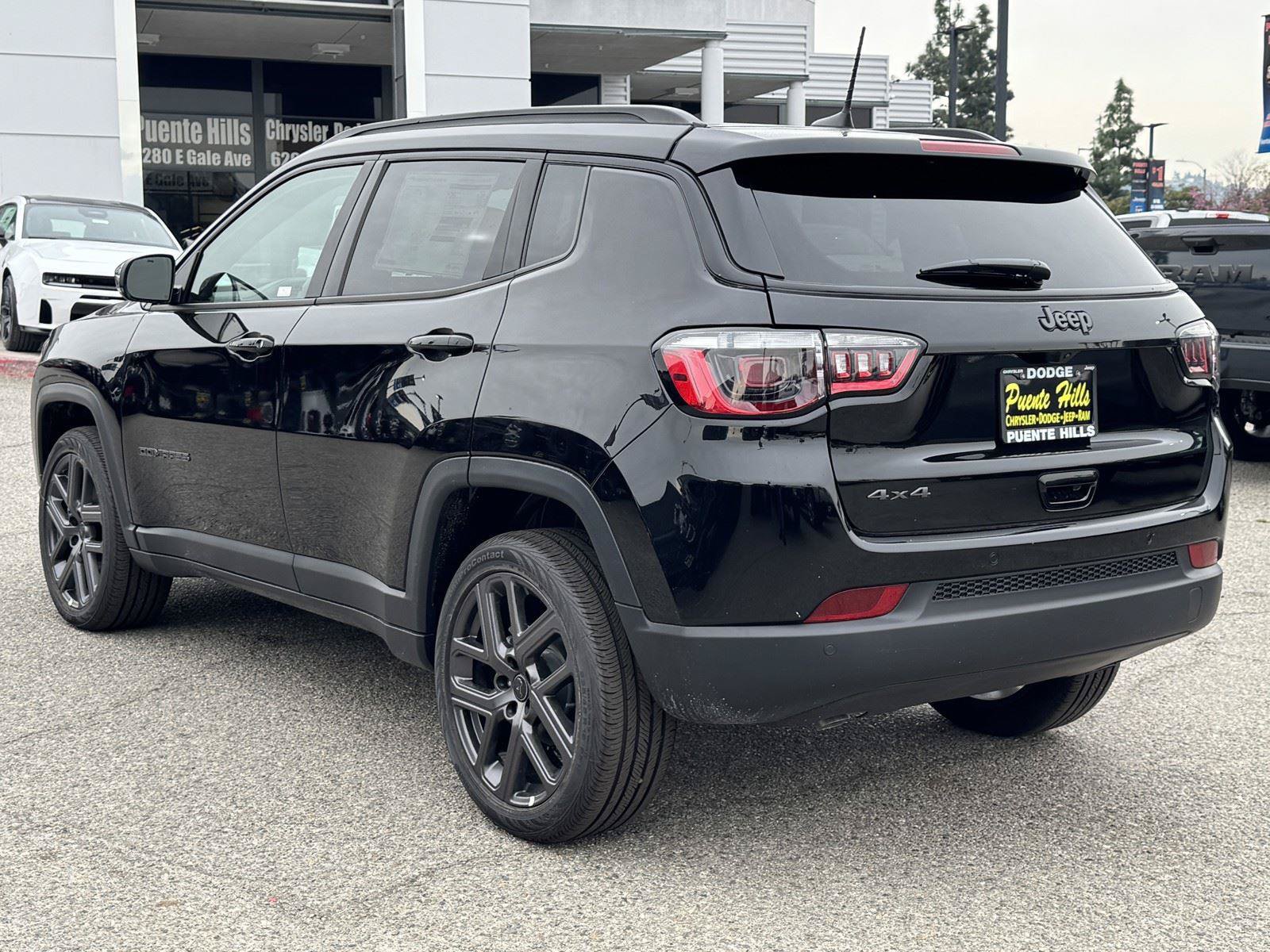 New 2026 Jeep Compass Limited AWD/4WD image 4
