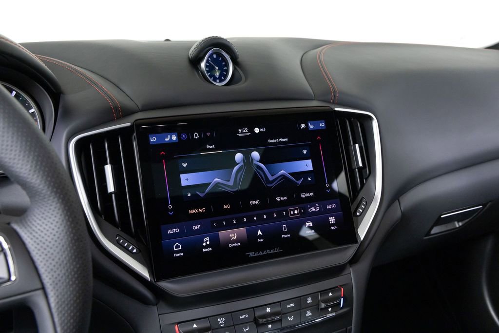 Used 2023 Maserati Ghibli Modena image 24