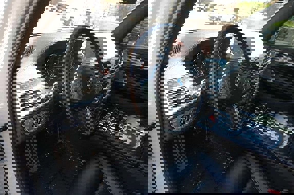 Used 2021 BMW 750i xDrive w/ M Sport Package image 21