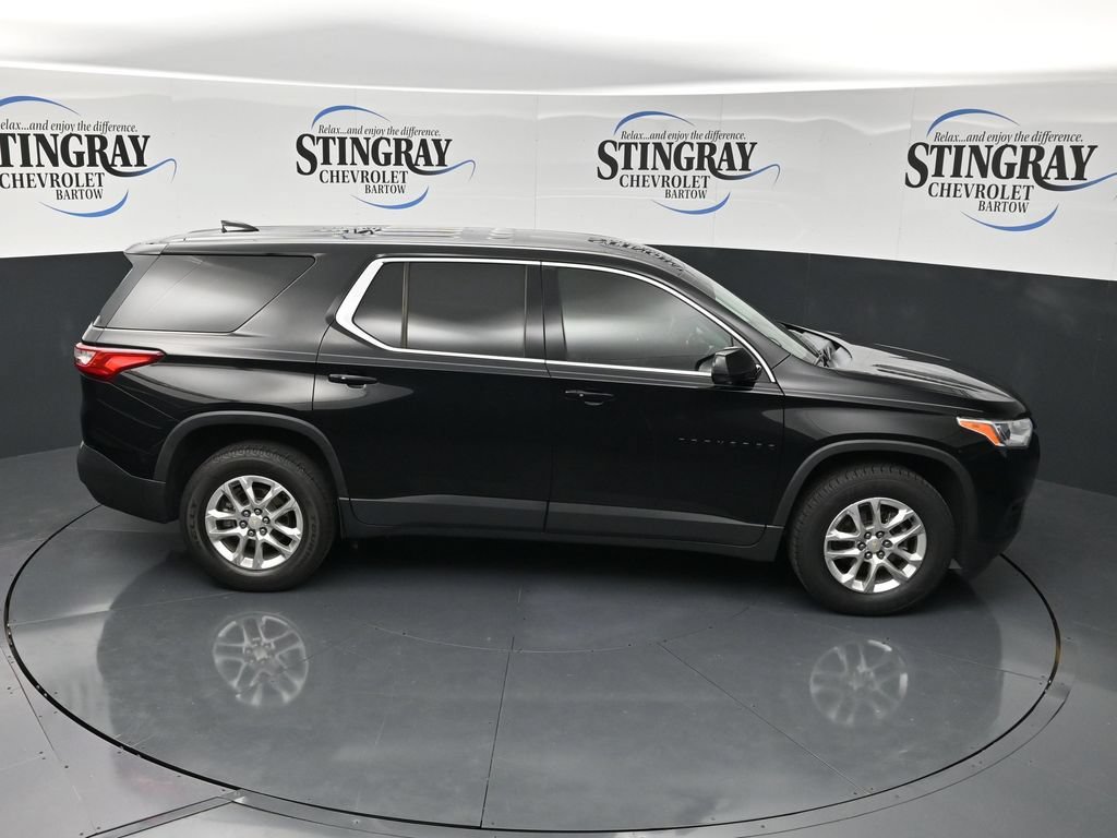 Used 2021 Chevrolet Traverse LS w/ LPO, Blackout Package FWD image 19