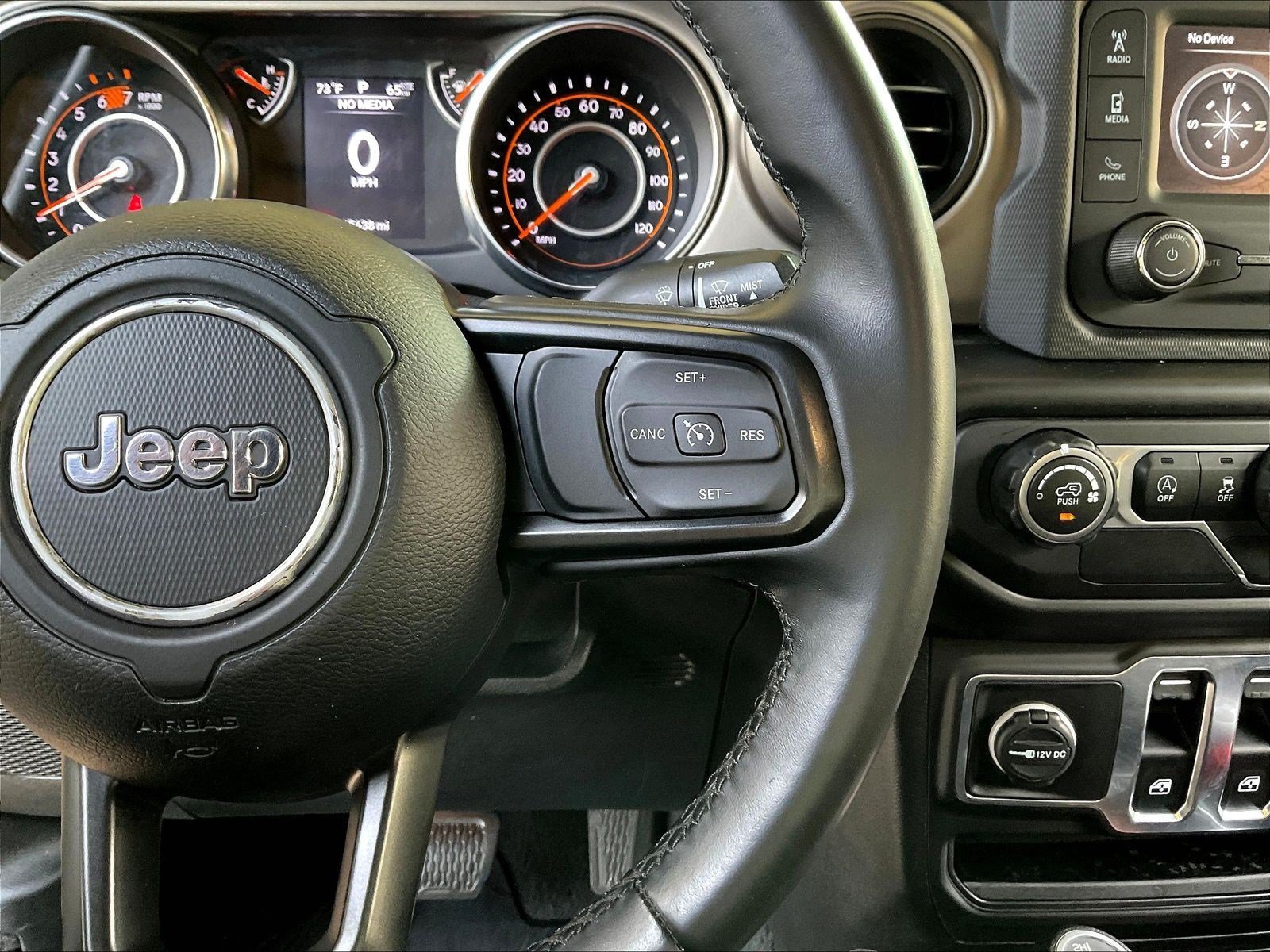Used 2020 Jeep Wrangler Sport AWD/4WD image 12