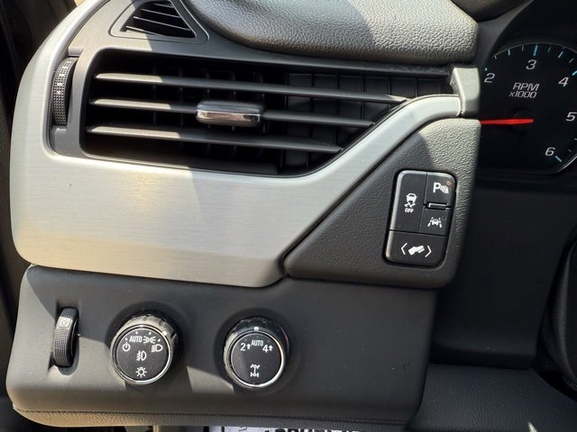 Used 2017 GMC Yukon SLT image 15