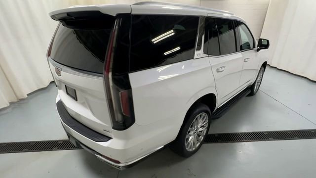 Certified 2023 Cadillac Escalade Premium Luxury image 8