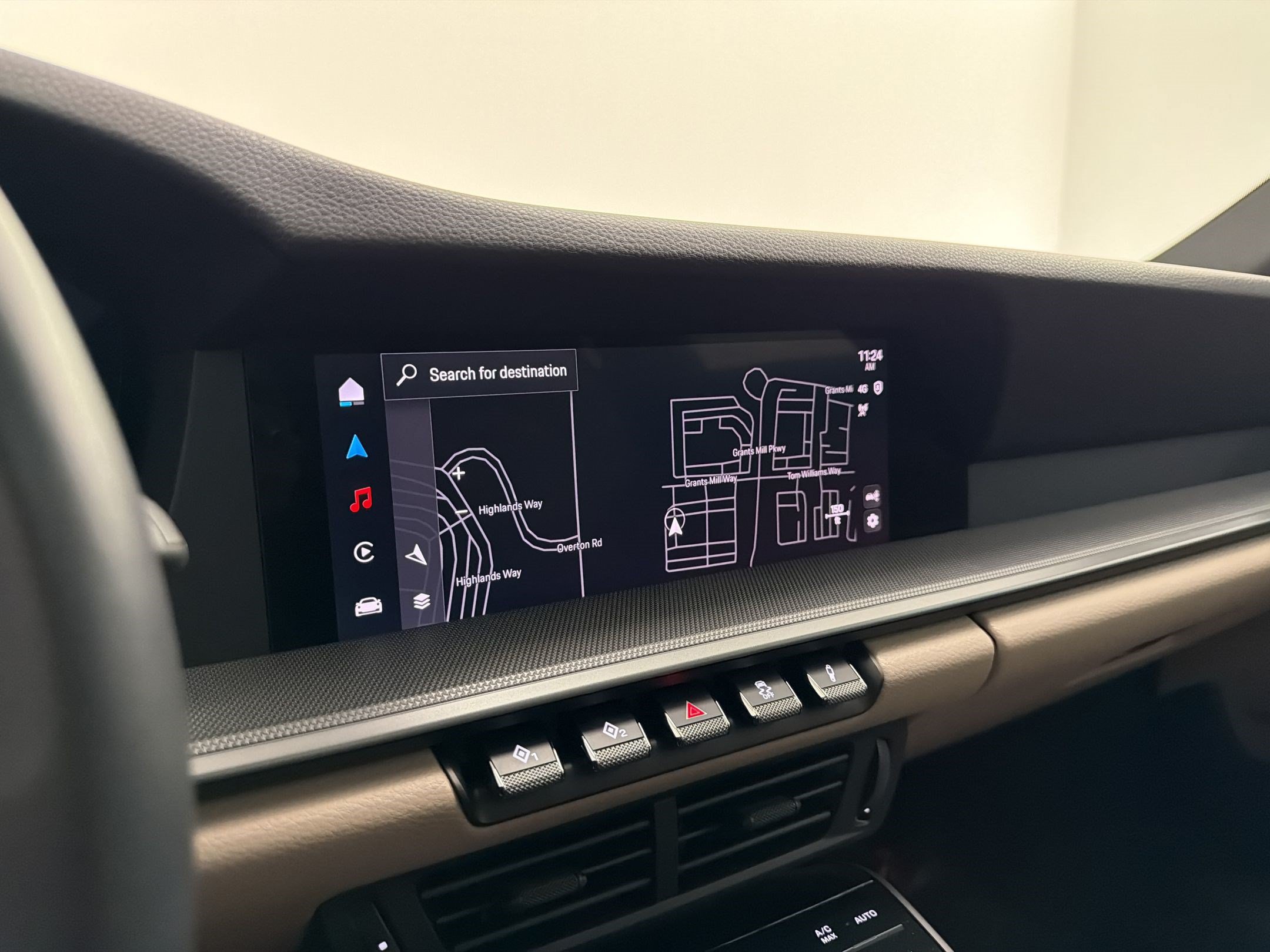 Certified 2025 Porsche 911 Carrera RWD image 27