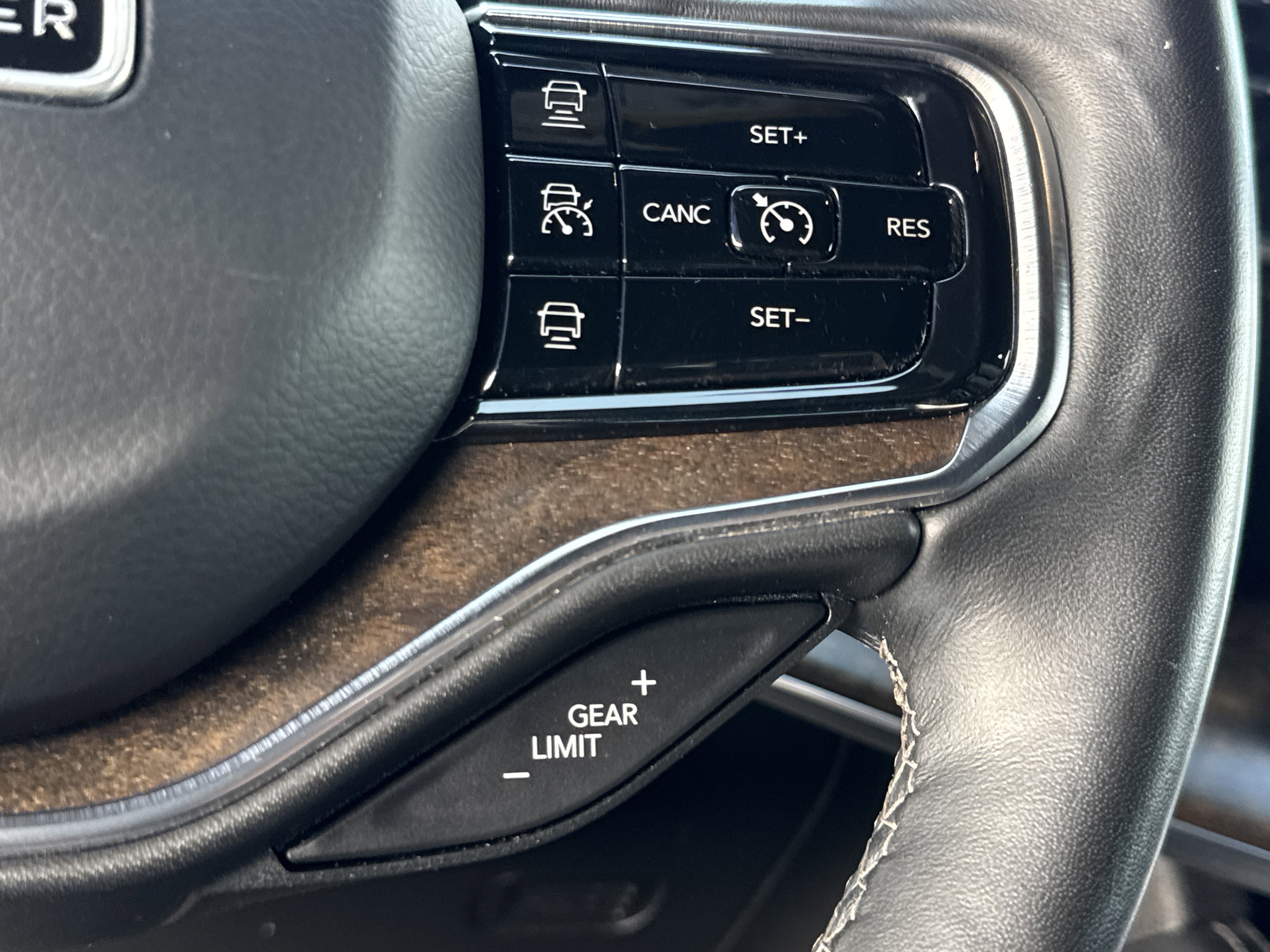 Used 2022 Jeep Grand Wagoneer Series I w/ Flexible Seating Group image 21