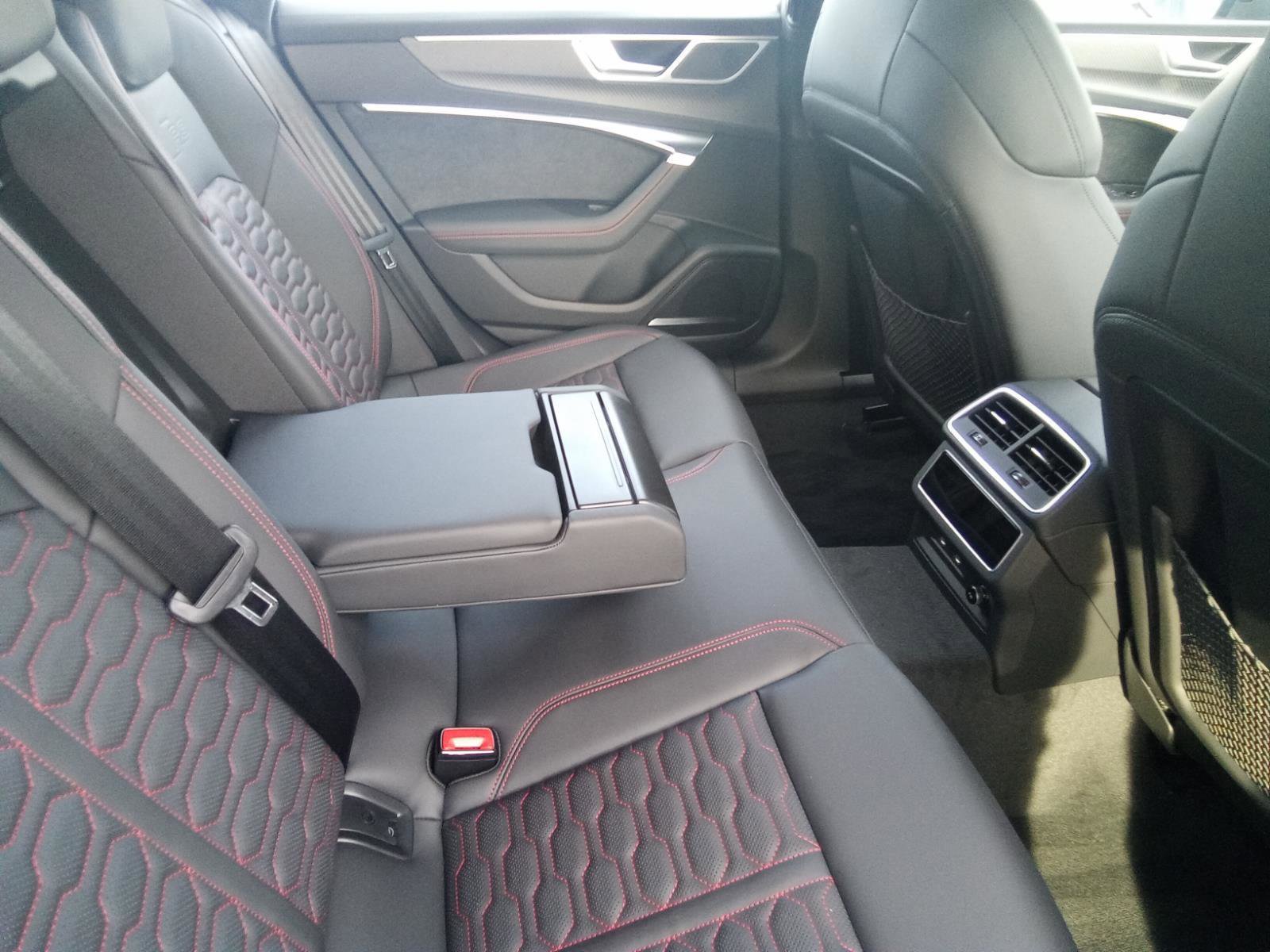 New 2025 Audi RS 7 Performance image 21