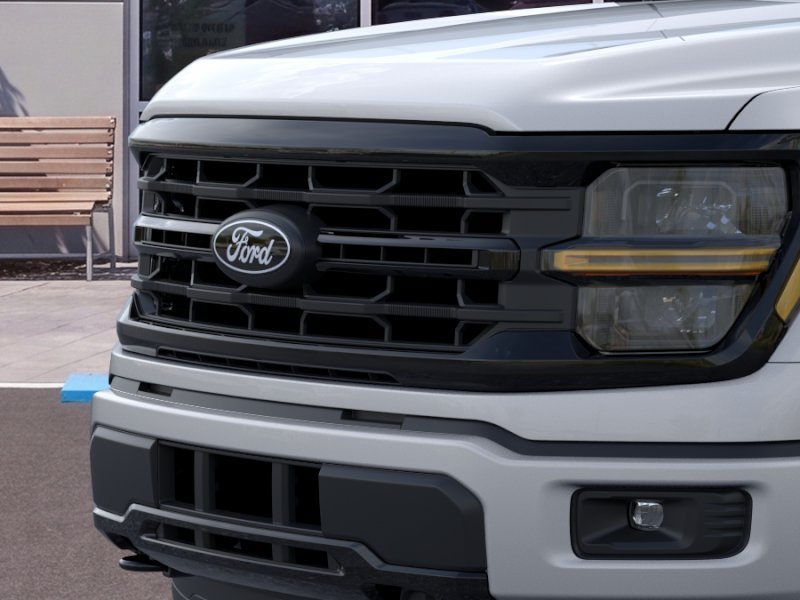 New 2026 Ford F150 XLT w/ XLT Black Appearance Package AWD/4WD image 17