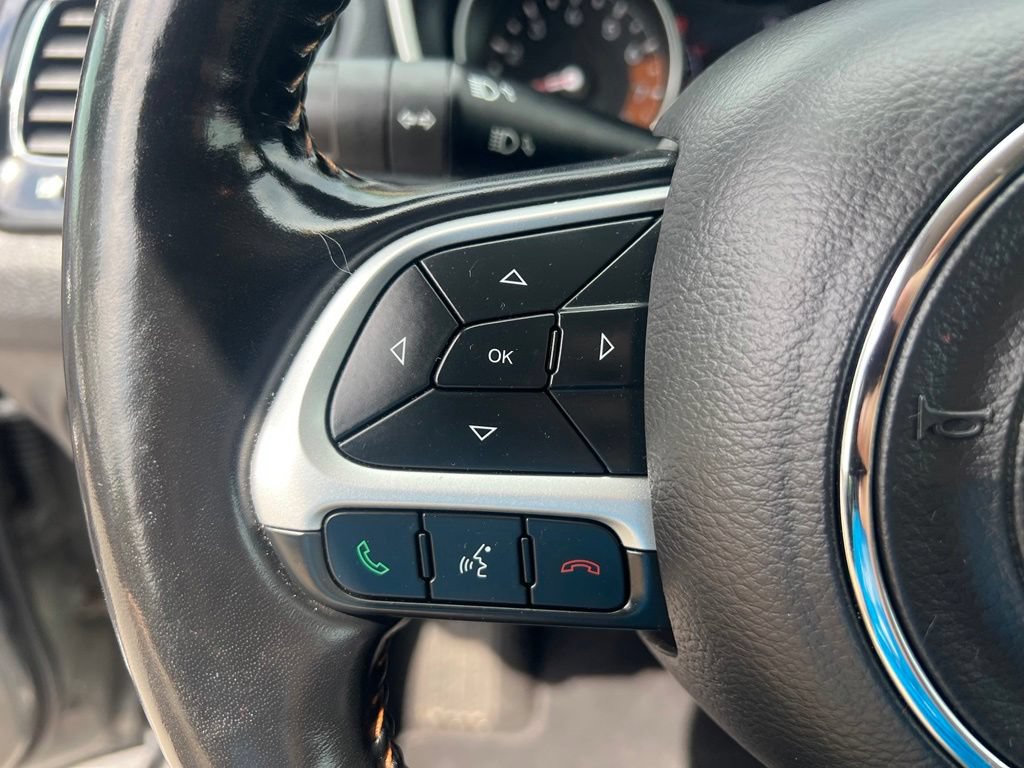 Used 2020 Jeep Compass Limited AWD/4WD image 40