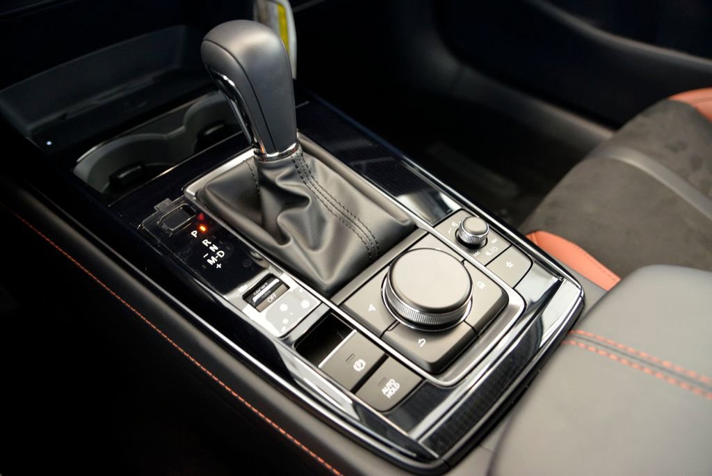 Certified 2025 MAZDA CX-30 Carbon AWD/4WD image 25