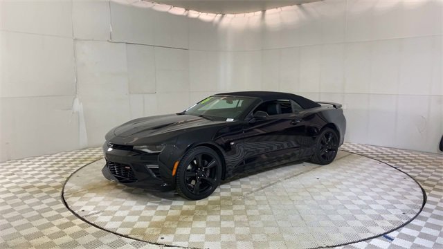 Used 2016 Chevrolet Camaro SS image 4