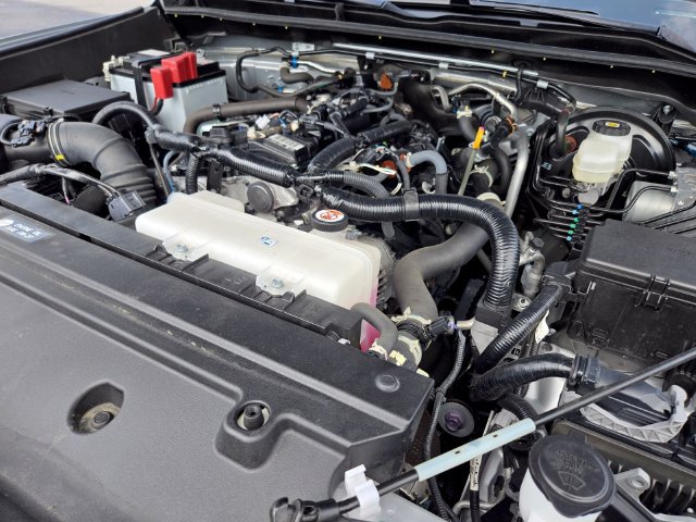 Used 2025 Toyota 4Runner SR5 AWD/4WD image 22