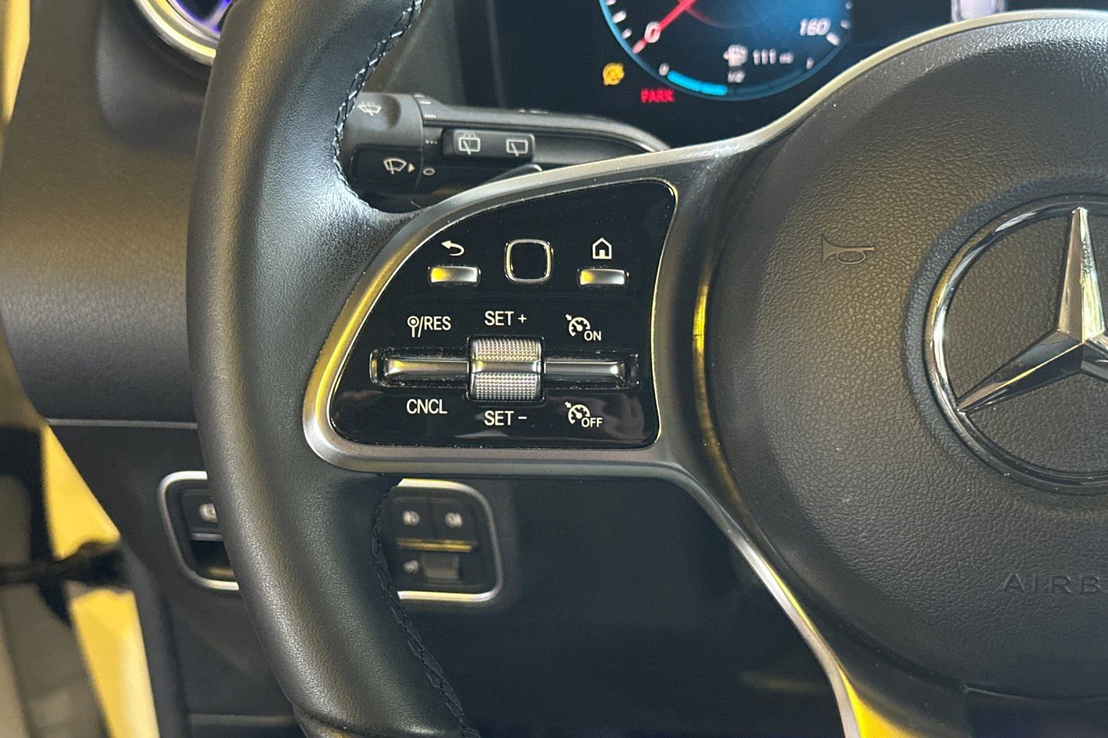 Certified 2023 Mercedes-Benz GLA 250 w/ Premium Package image 33