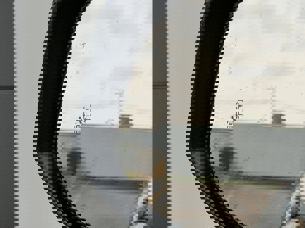 Used 2023 Toyota Corolla Cross LE image 23