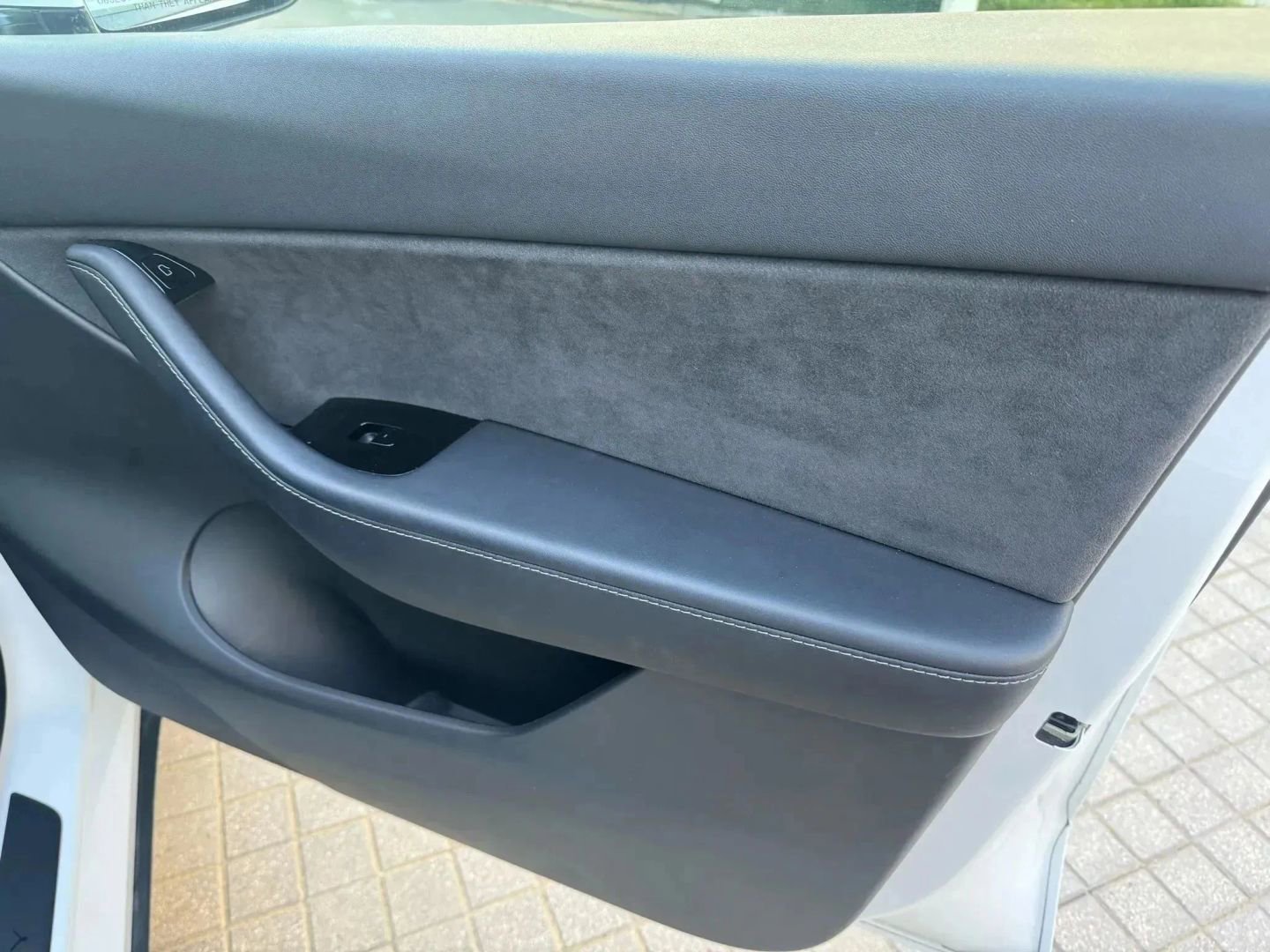 Used 2021 Tesla Model Y Long Range image 29