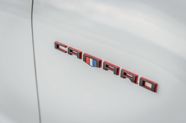 Used 2018 Chevrolet Camaro SS w/ Redline Edition RWD image 17