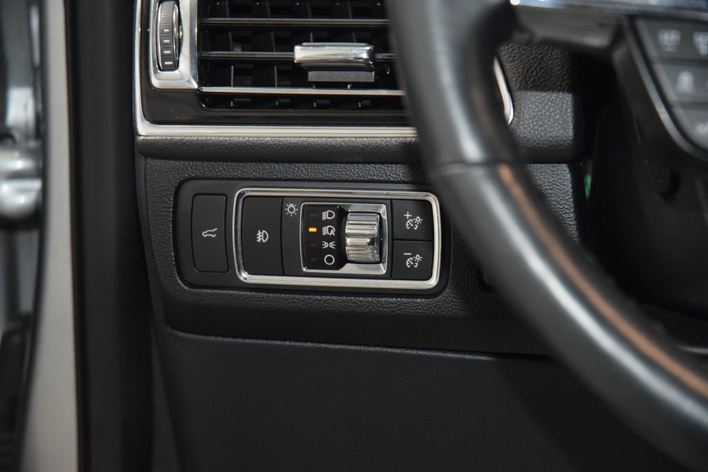 Used 2022 Lincoln Navigator Reserve AWD/4WD image 34