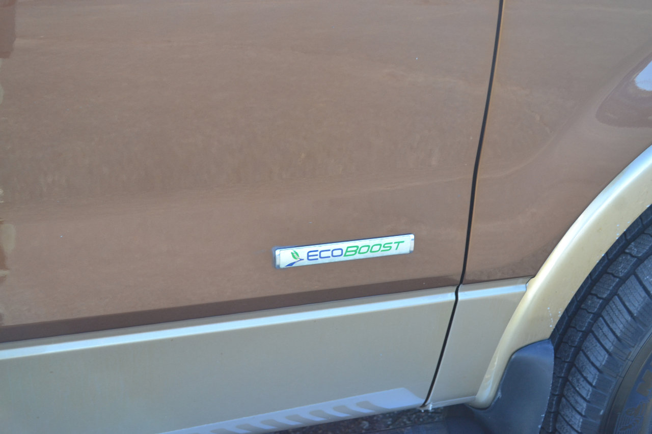 Used 2011 Ford F150 Lariat w/ Lariat Chrome Pkg image 54